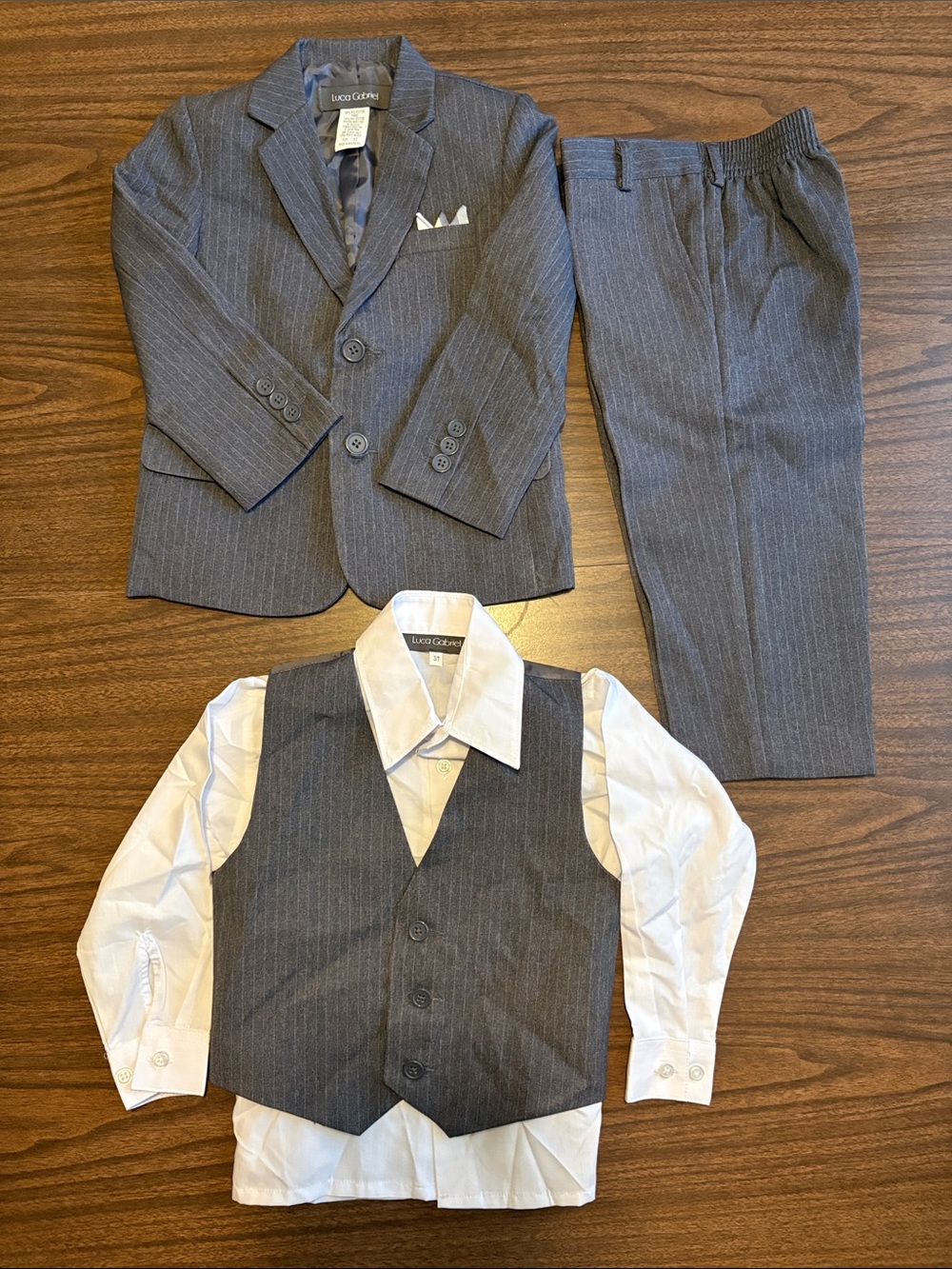 Luca Gabriel 3T Kids Gray Pinstripe 4 Piece Suit Jacket Dress Shirt Vest & Pants